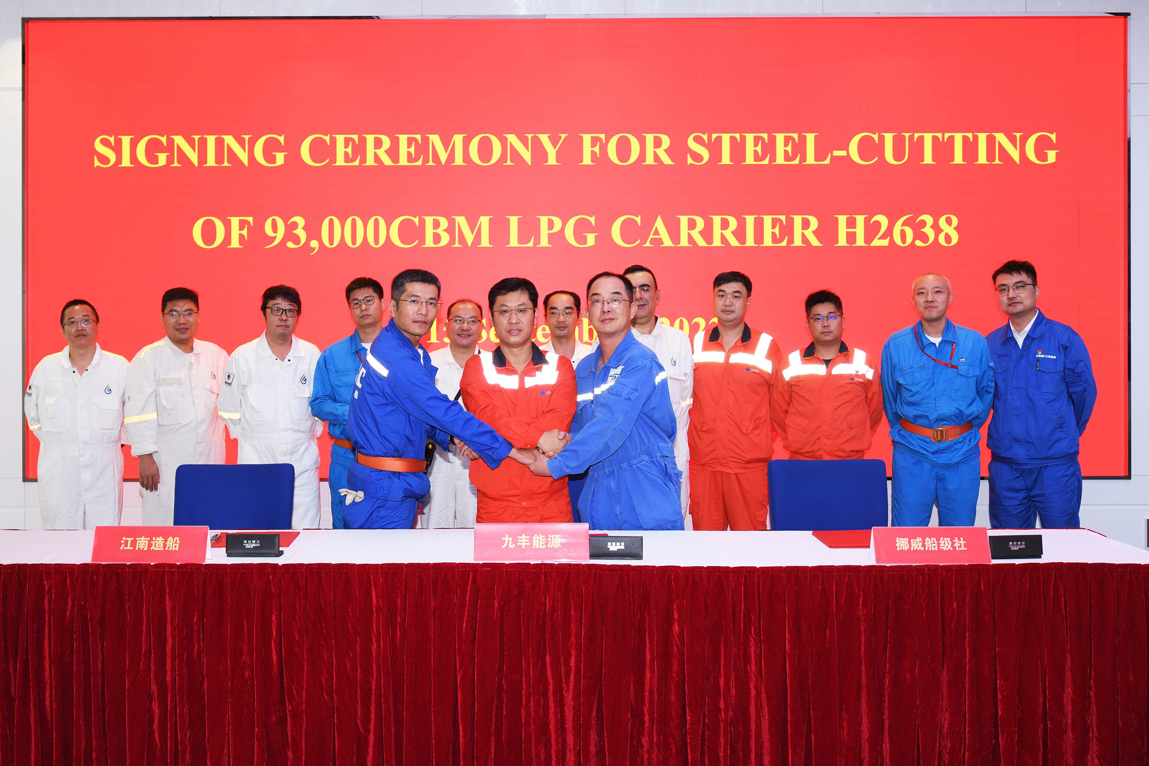 b5a9ebc84234e9a5d1d048a034113f3.jpg b5a9ebc84234e9a5d1d048a034113f3.jpg